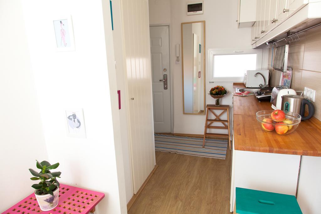 Self Check-In Eco Studio In The Heart Of Buda Budapest Eksteriør billede